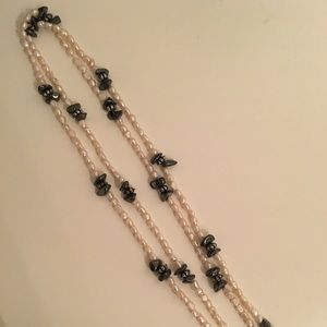 Pearl Necklace with white and black pearls